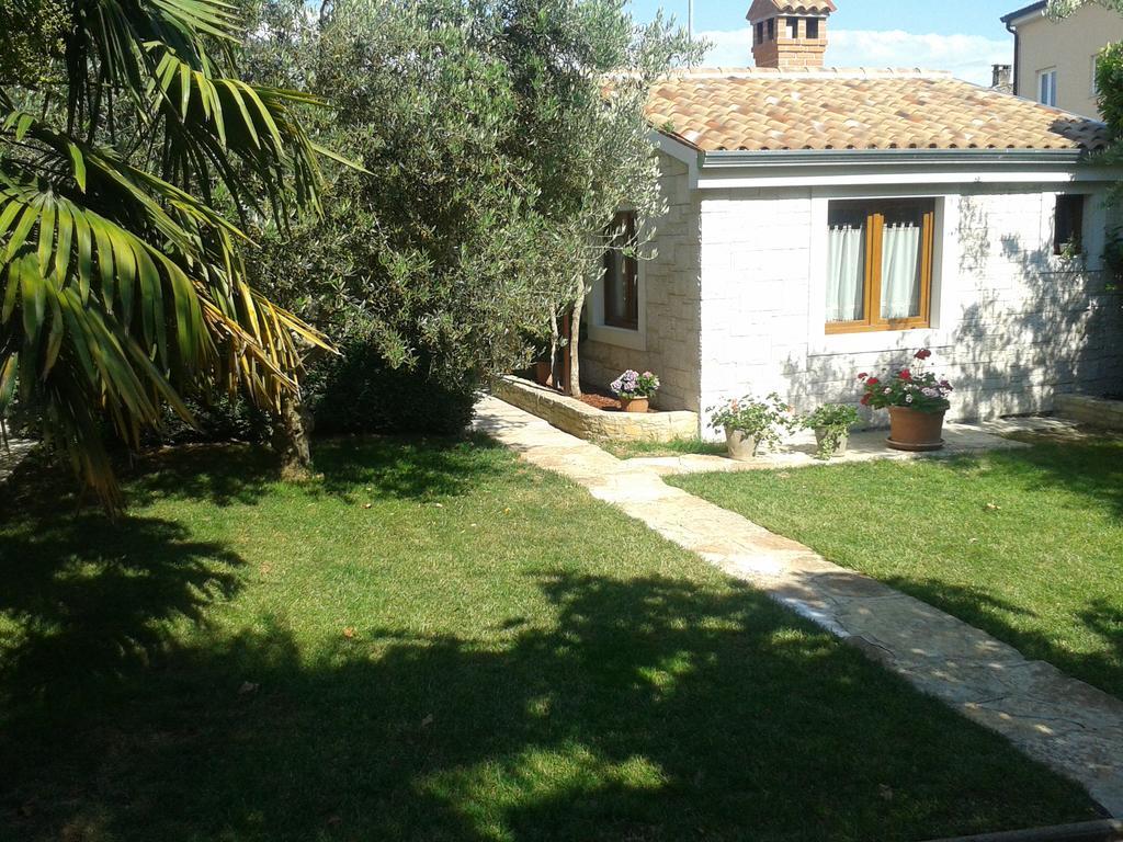 Apartments Ritosa Porec Exterior photo